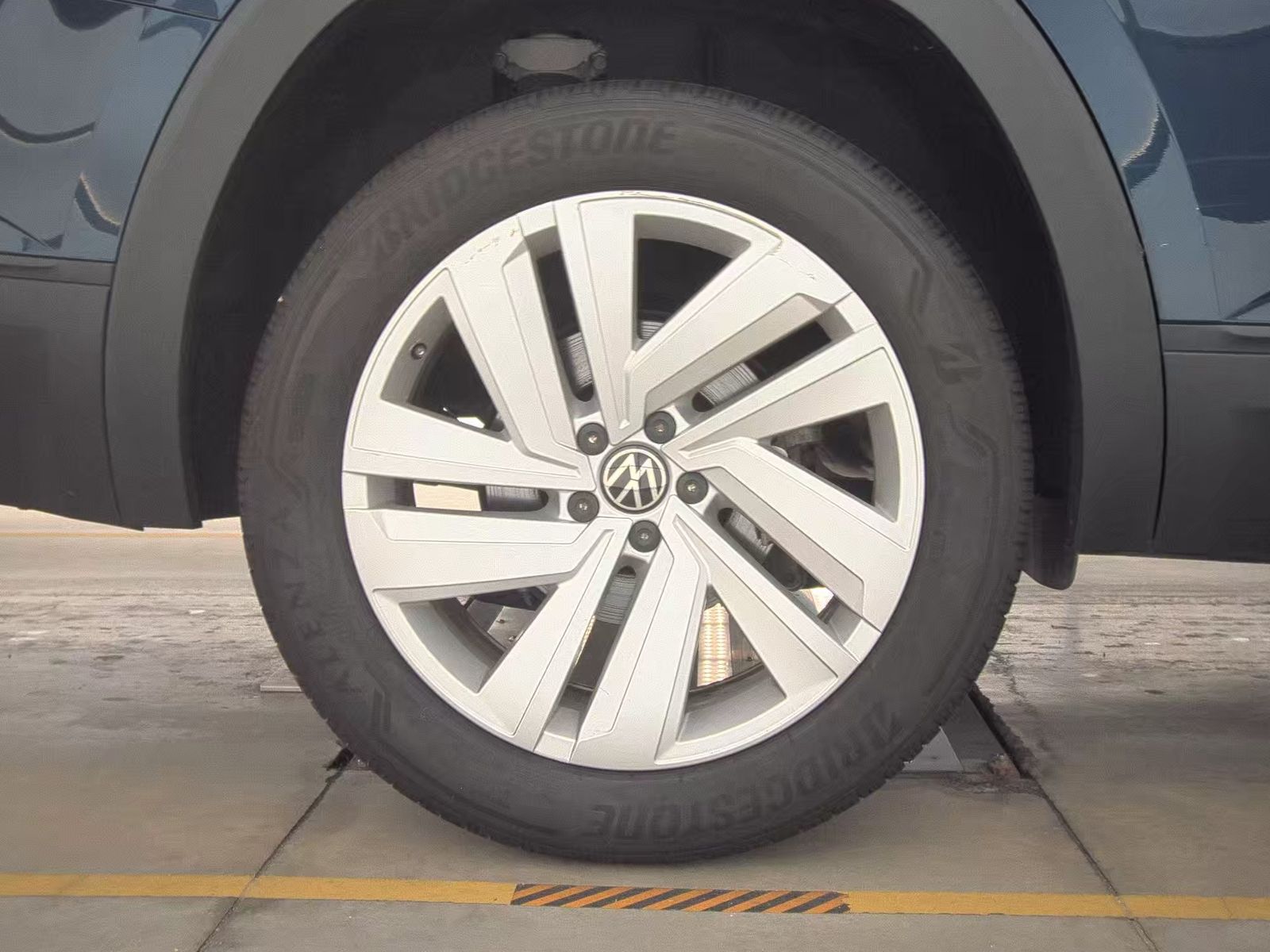 2021 Volkswagen Atlas 3.6L SE FWD