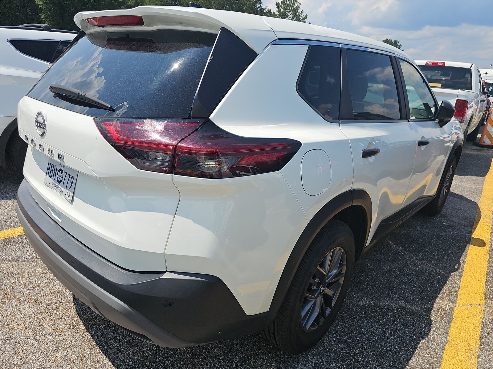 2023 Nissan Rogue S FWD