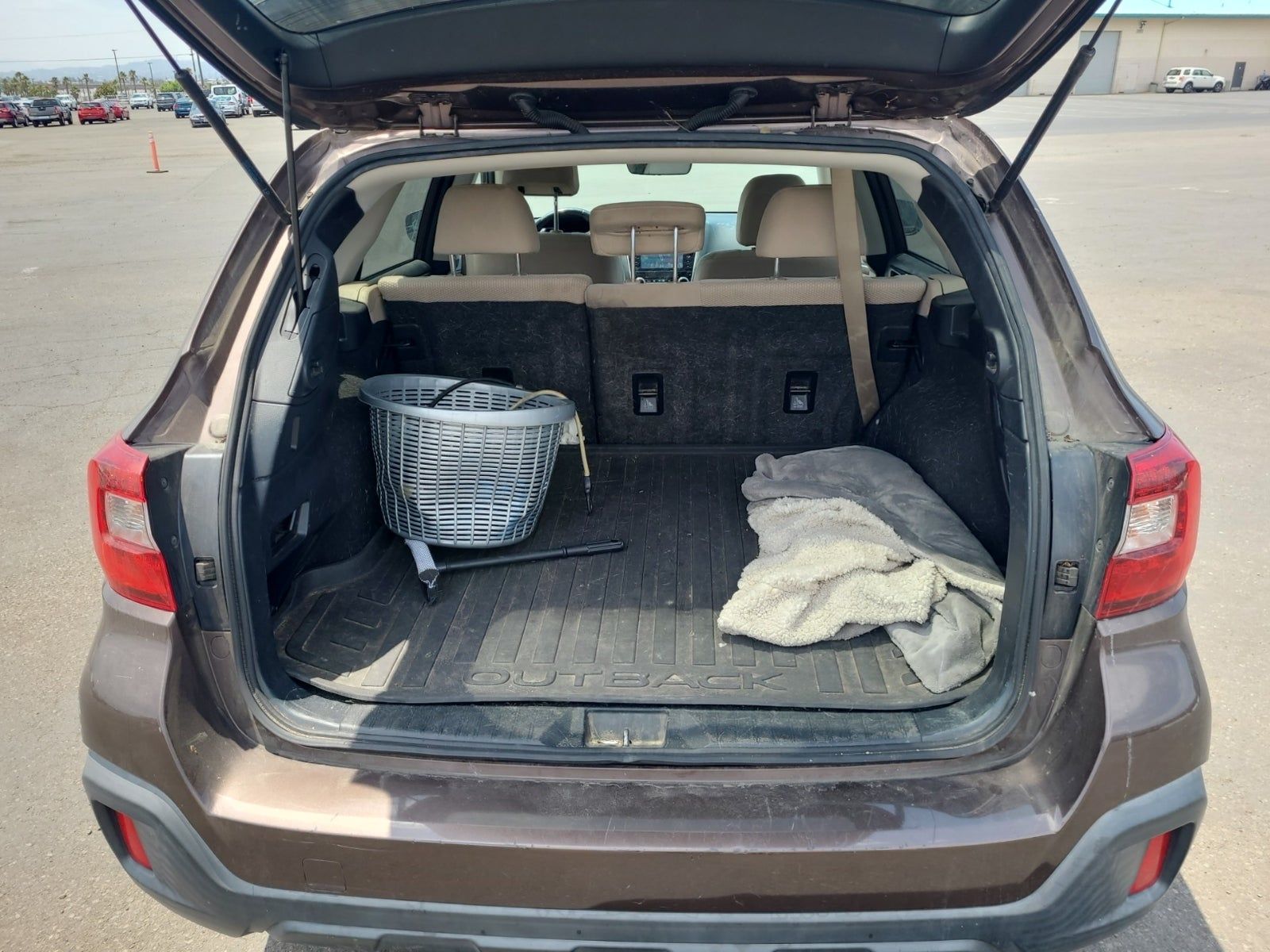 2019 Subaru Outback 2.5i Premium AWD