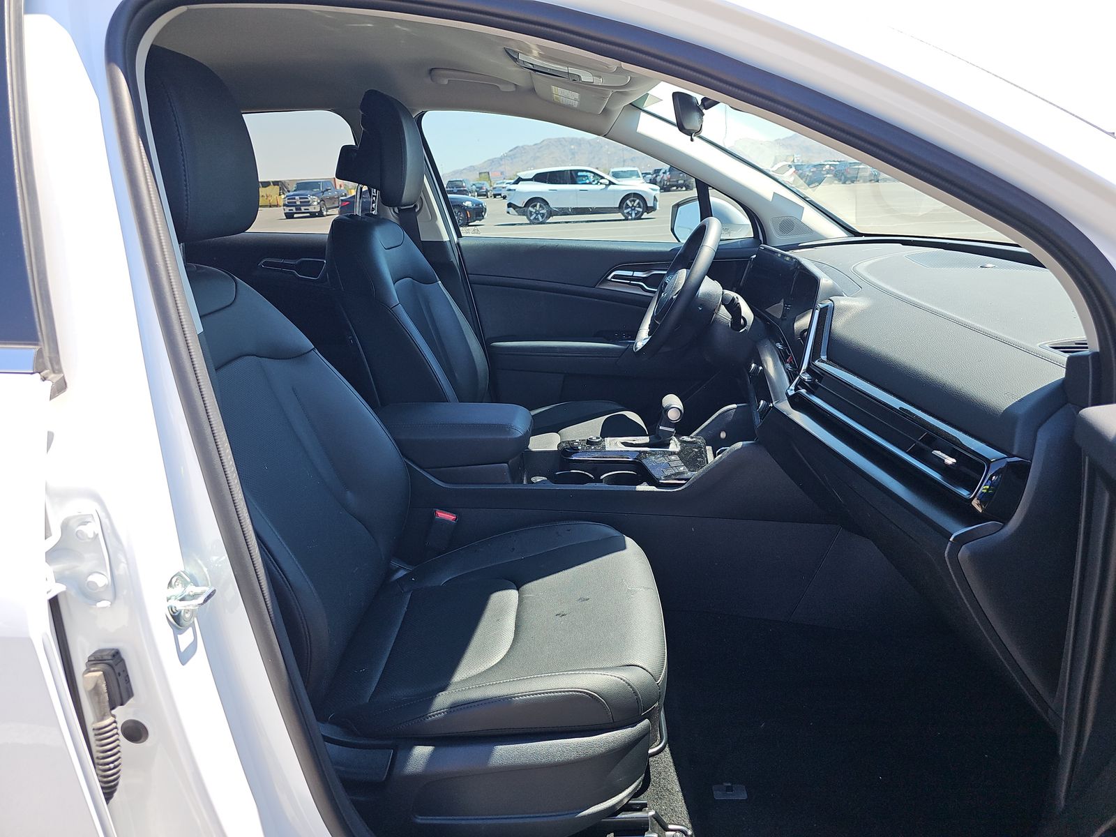 2025 Kia Sportage EX FWD