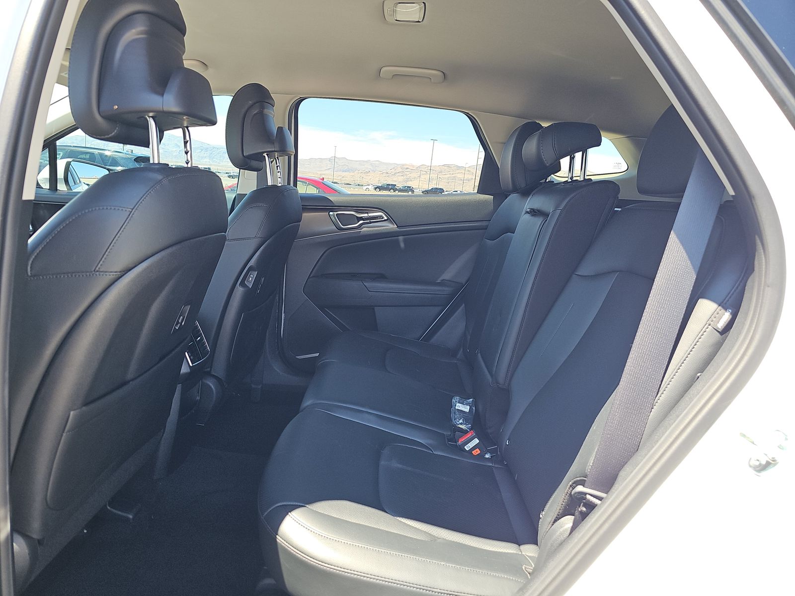 2025 Kia Sportage EX FWD