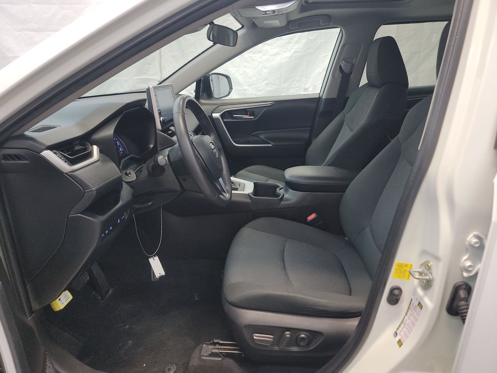 2022 Toyota RAV4 XLE FWD
