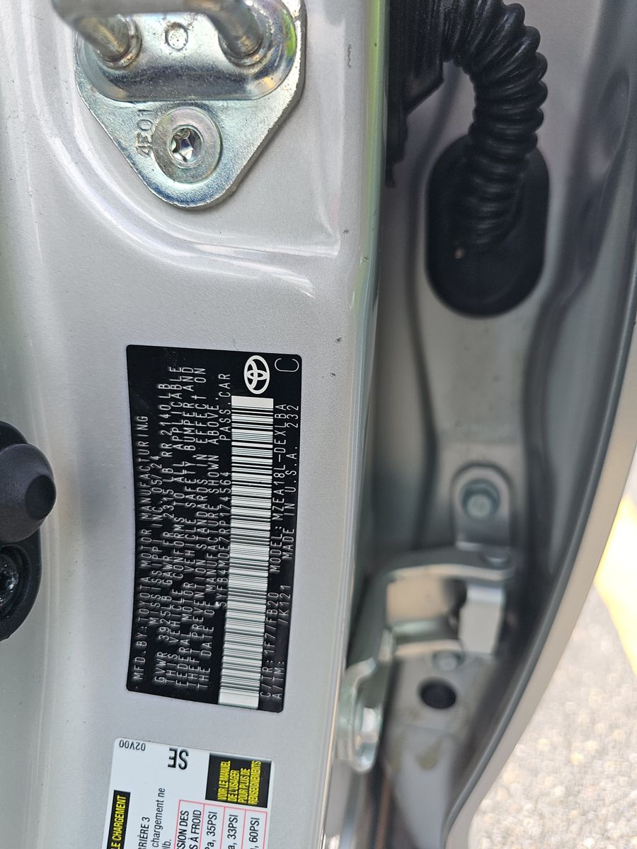 2024 Toyota Corolla LE FWD