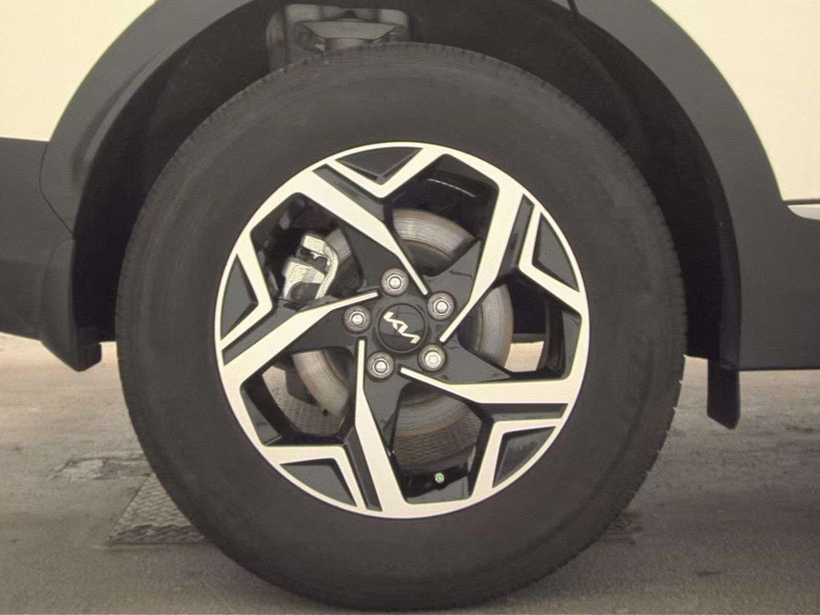 2025 Kia Sportage LX AWD