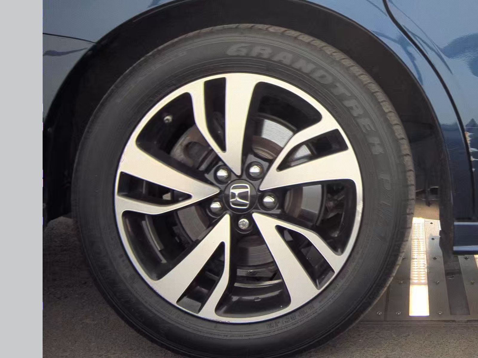 2019 Honda Odyssey Elite FWD