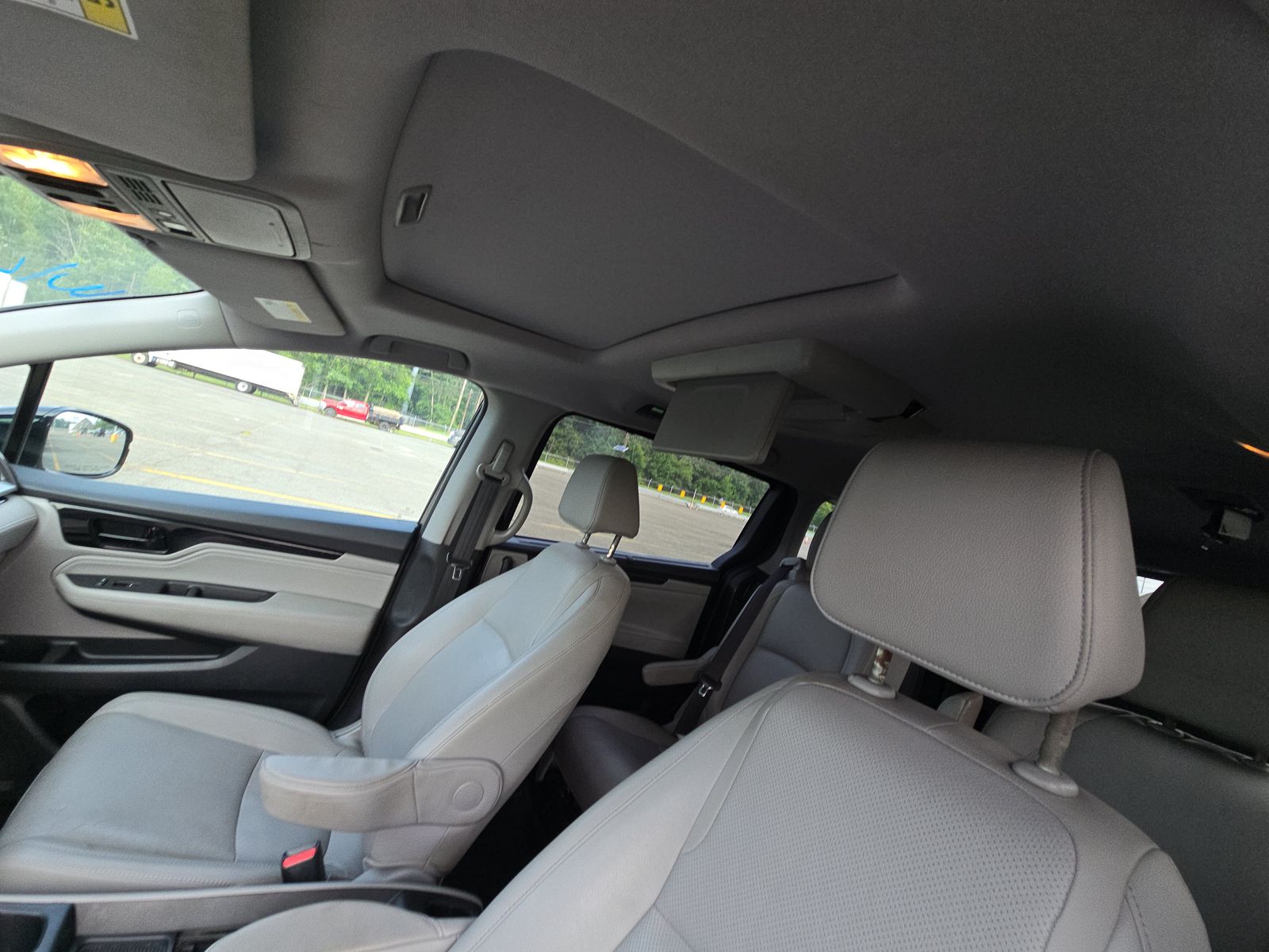 2019 Honda Odyssey Elite FWD