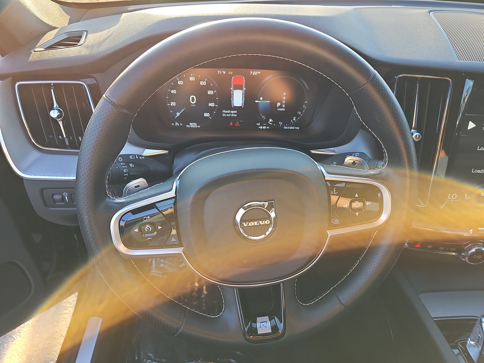2019 Volvo XC60 Plug-In Hybrid T8 R-Design AWD