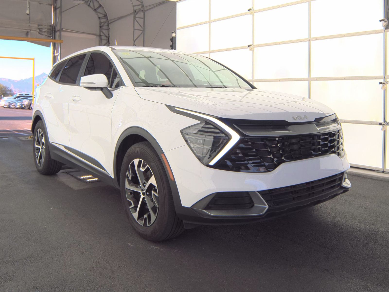 2025 Kia Sportage EX FWD