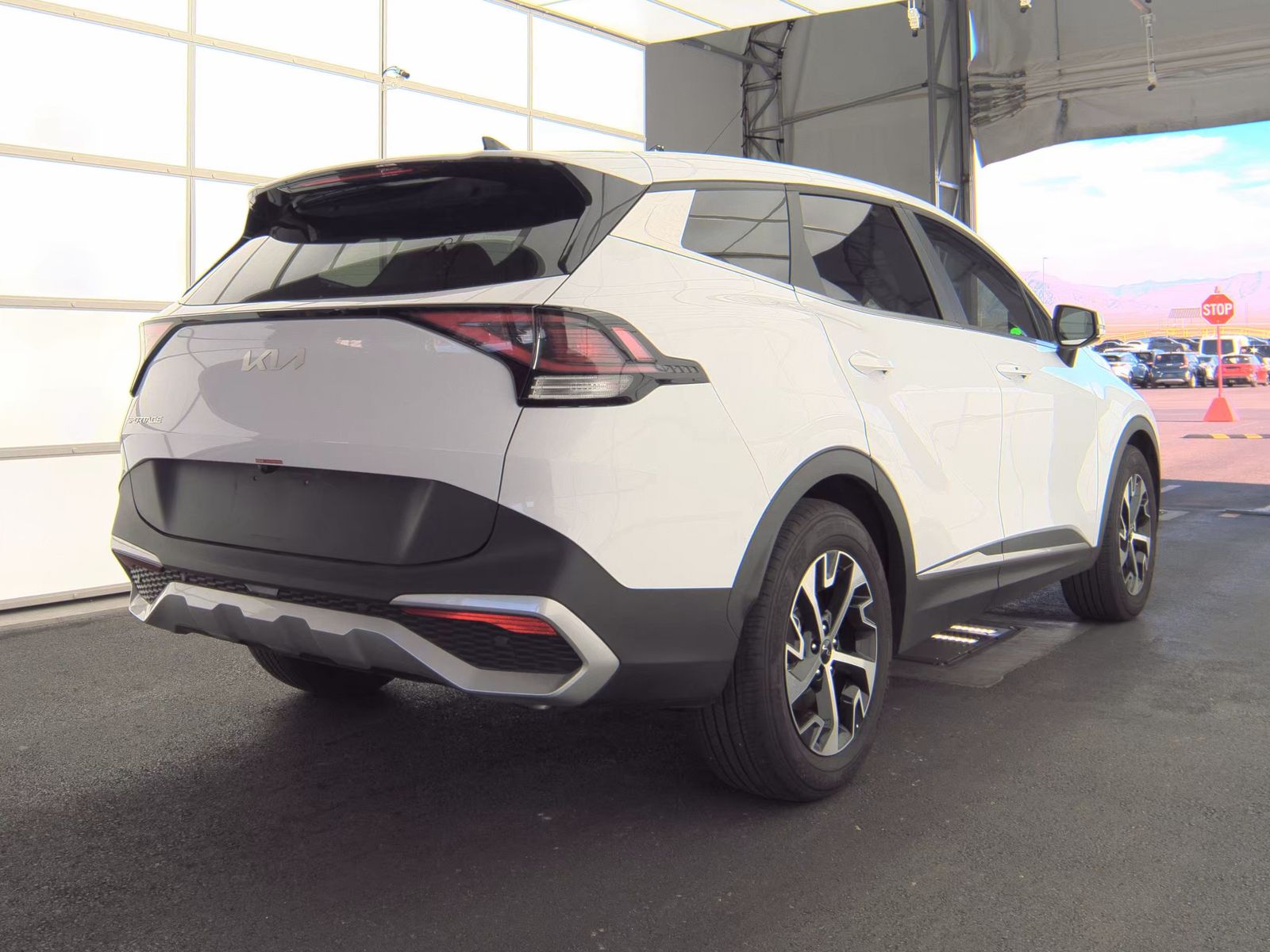 2025 Kia Sportage EX FWD