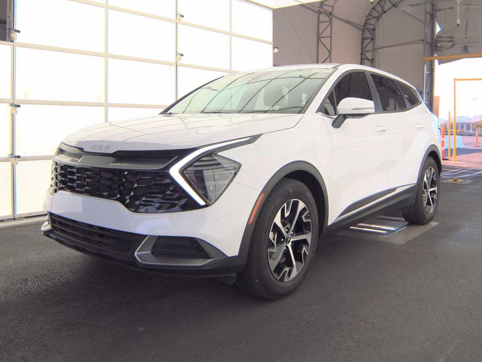 2025 Kia Sportage EX FWD