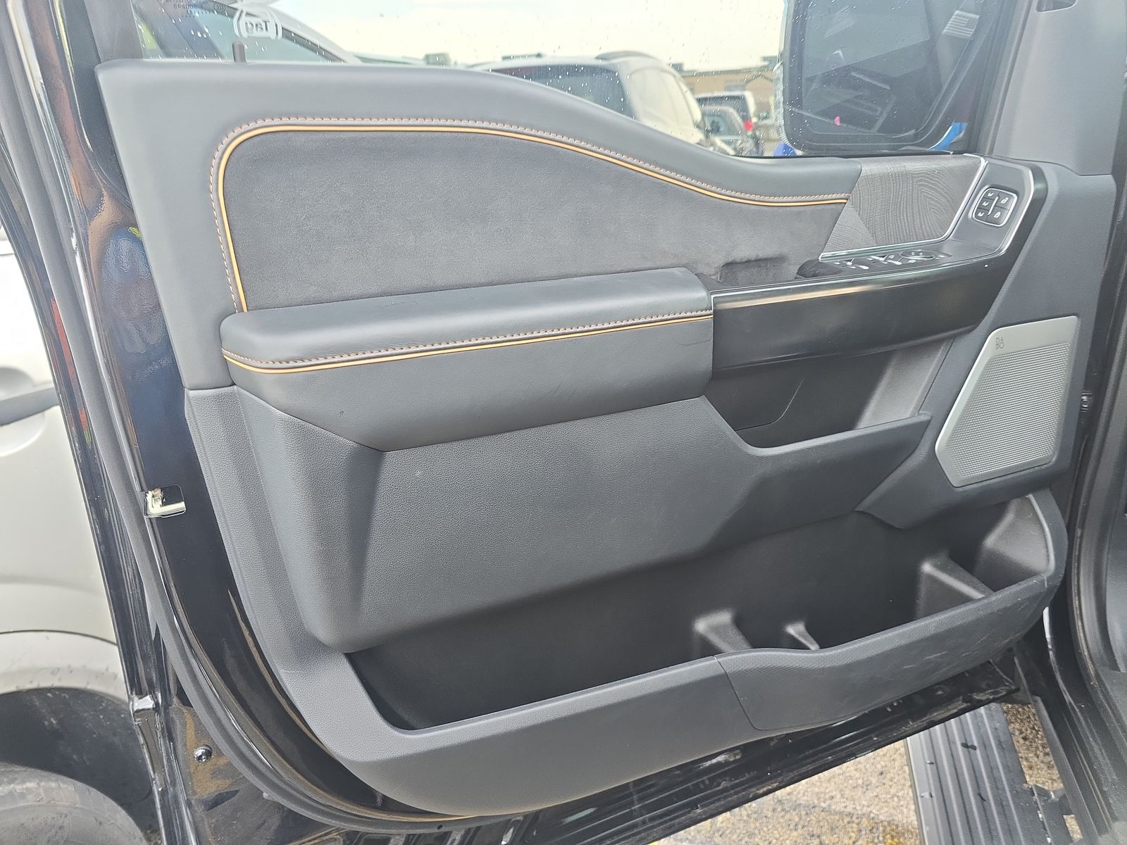 2023 Ford F-150 Platinum AWD