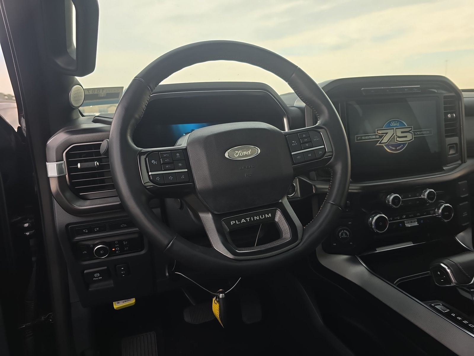 2023 Ford F-150 Platinum AWD