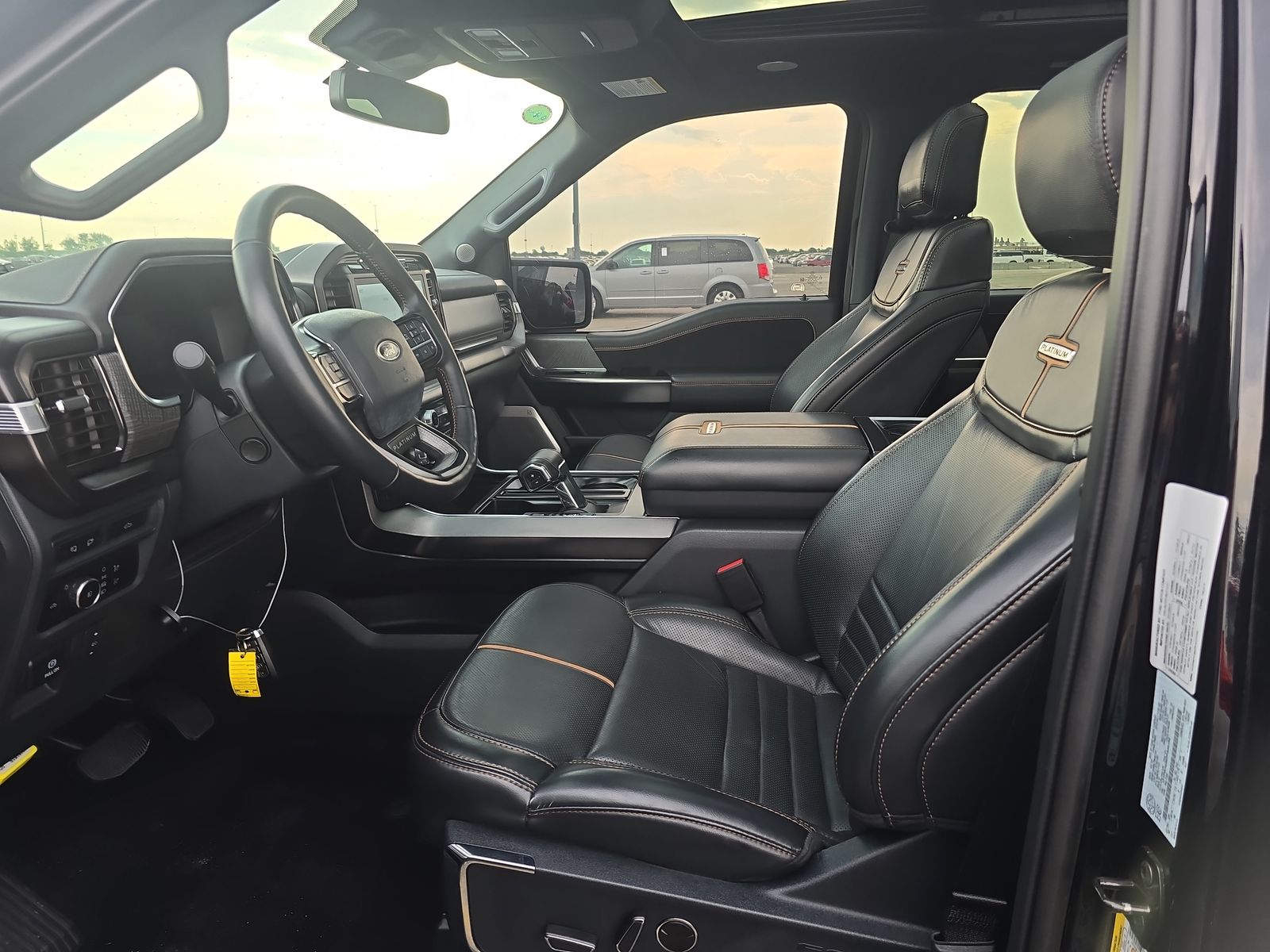 2023 Ford F-150 Platinum AWD