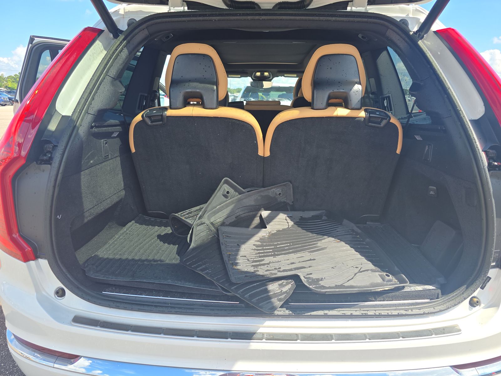 2023 Volvo XC90 B6 Ultimate AWD