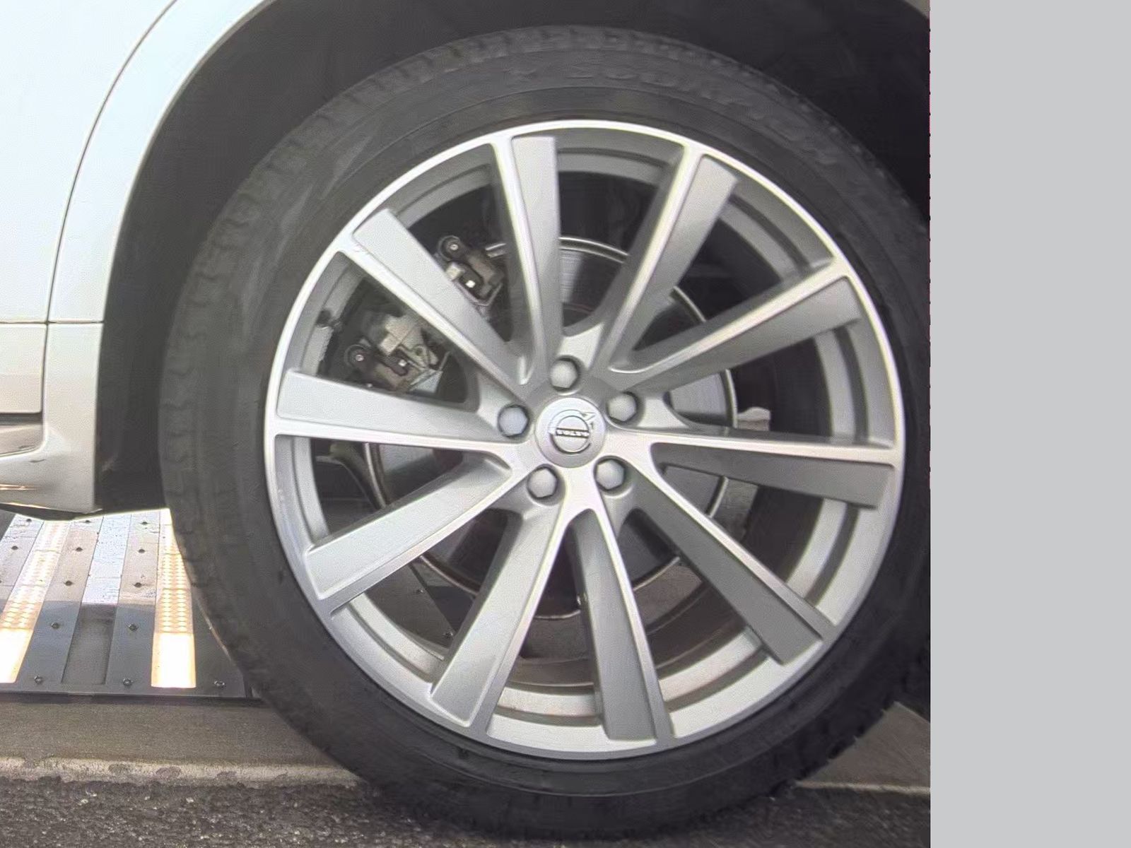 2023 Volvo XC90 B6 Ultimate AWD