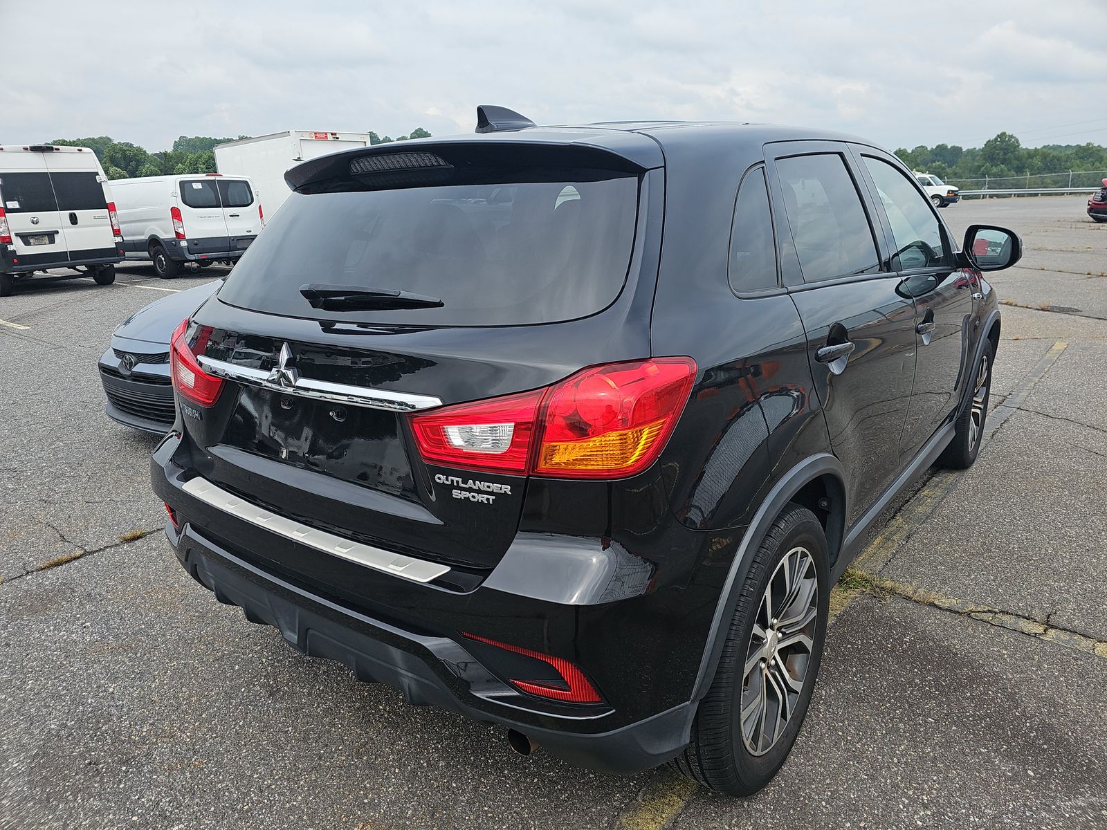 2019 Mitsubishi Outlander Sport LE FWD