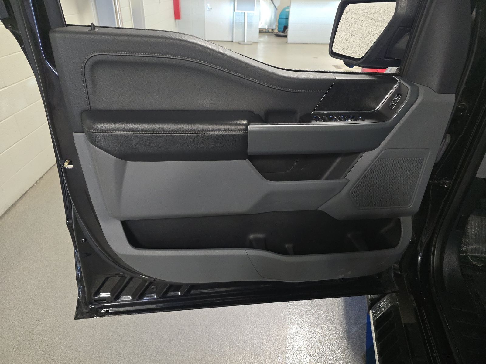 2022 Ford F-150 Hybrid XLT AWD