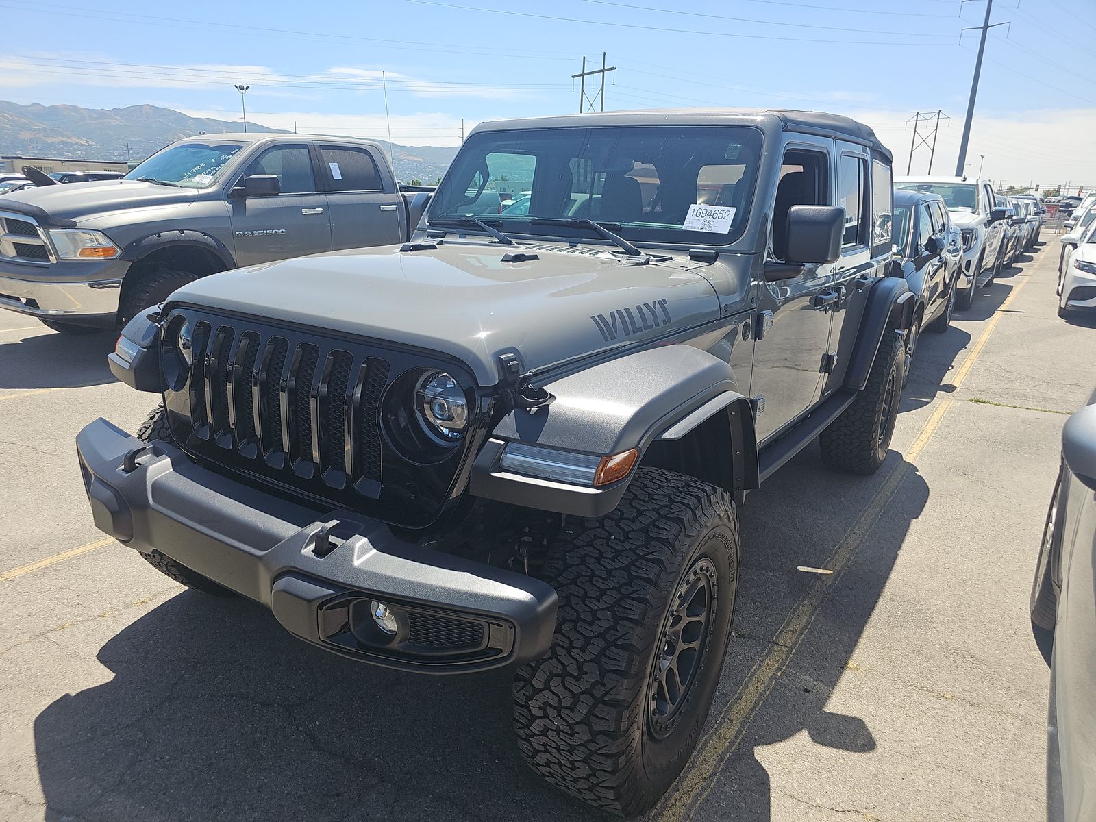 2022 Jeep Wrangler Unlimited Willys Edition AWD