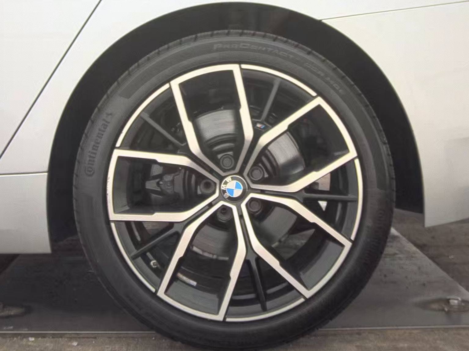 2021 BMW 5 Series 530i xDrive AWD