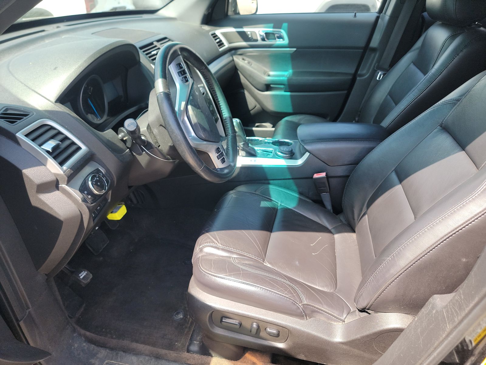 2015 Ford Explorer XLT AWD