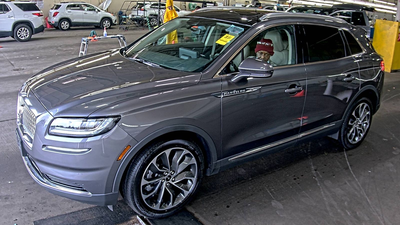 2022 Lincoln Nautilus Reserve AWD