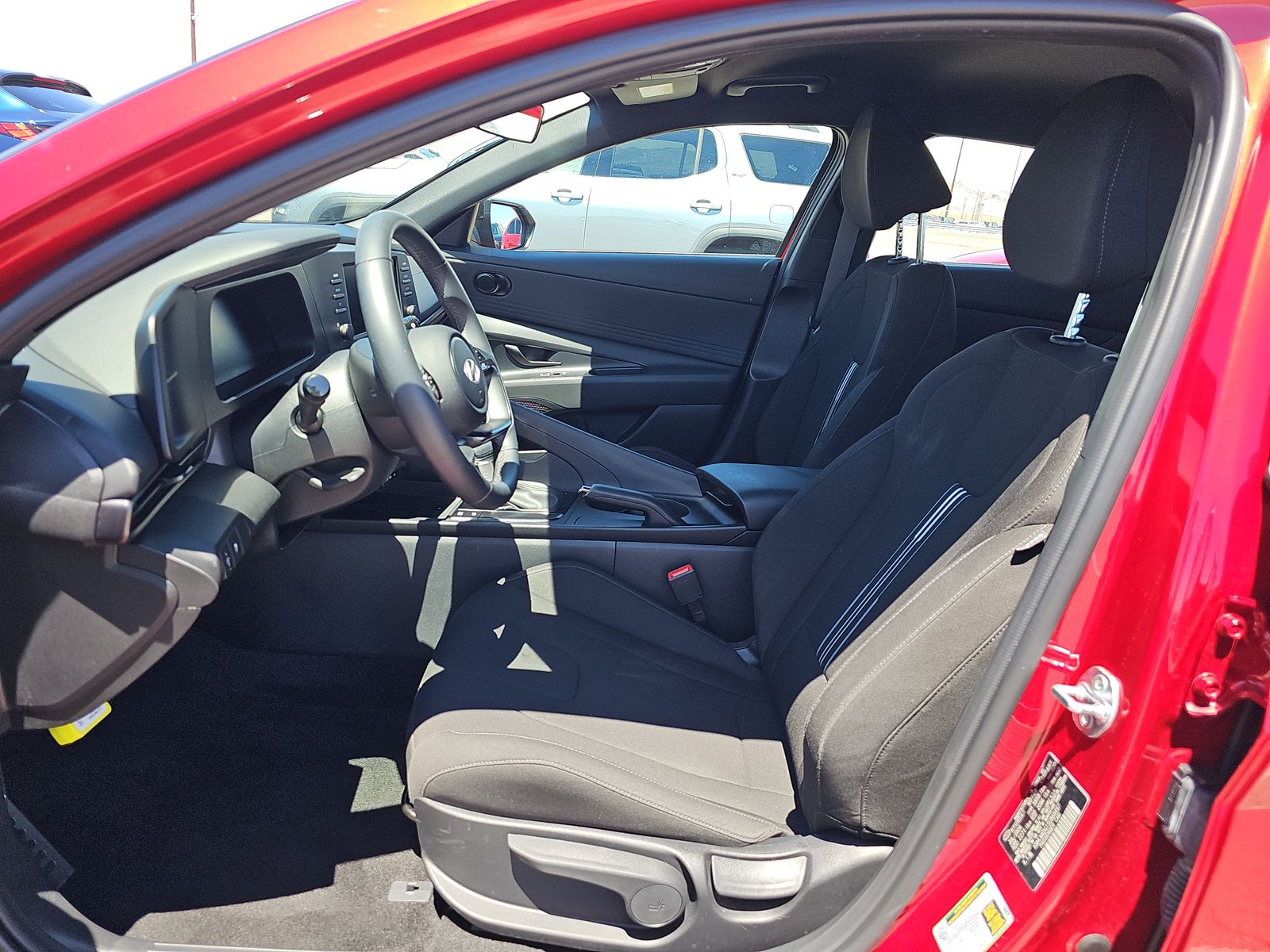 2025 Hyundai Elantra SEL Sport FWD