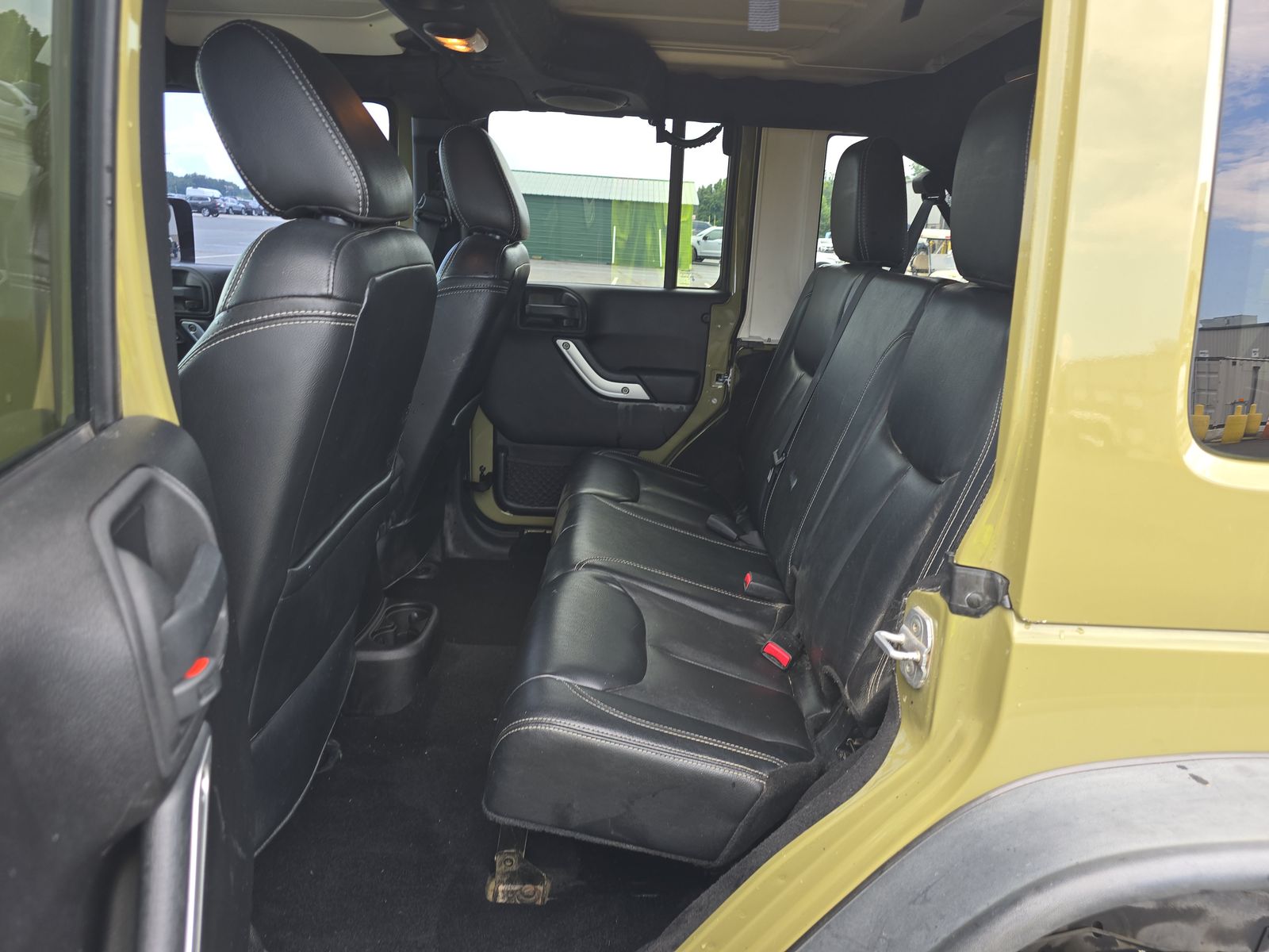 2013 Jeep Wrangler Unlimited Rubicon AWD