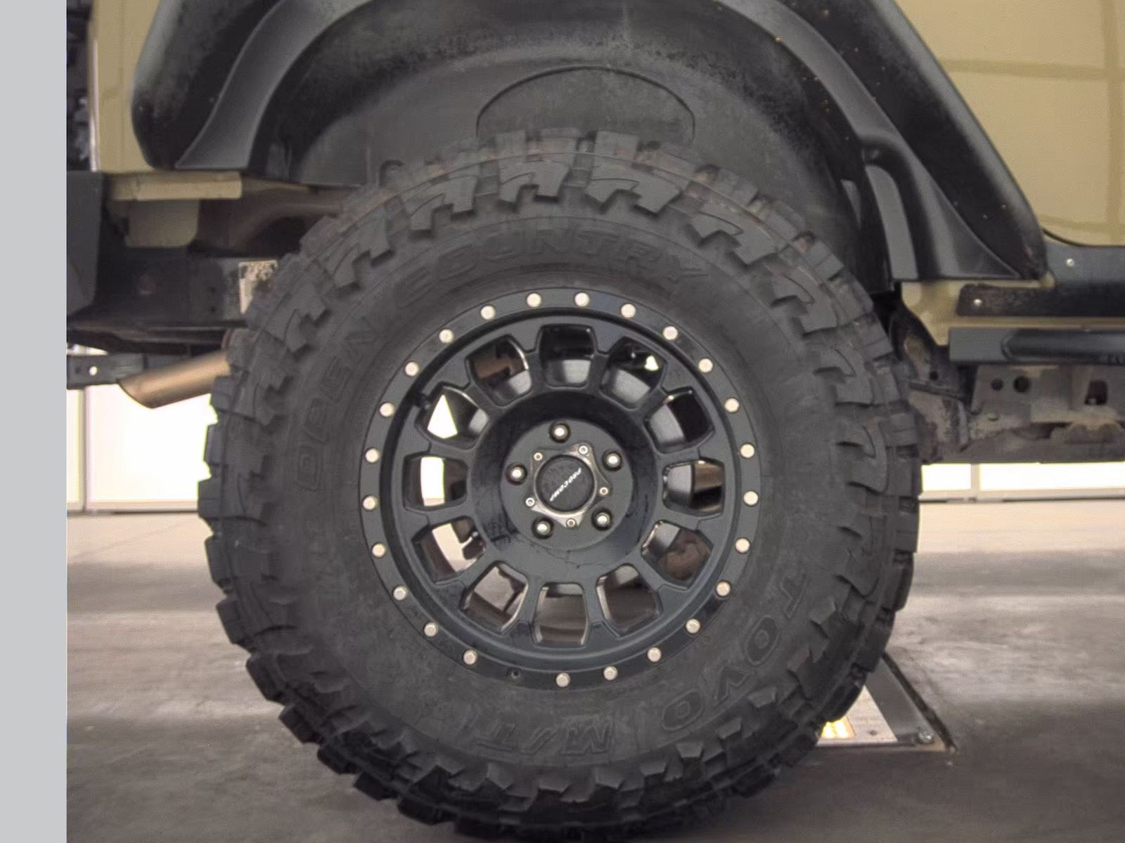 2013 Jeep Wrangler Unlimited Rubicon AWD