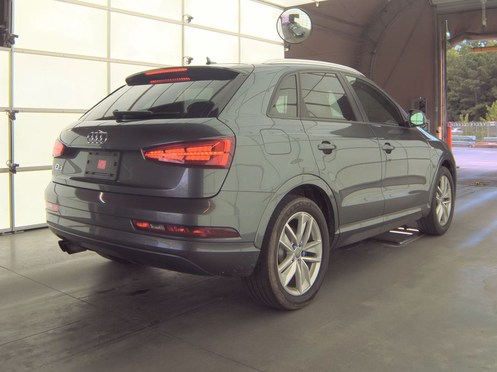 2018 Audi Q3 2.0T Sport Premium FWD