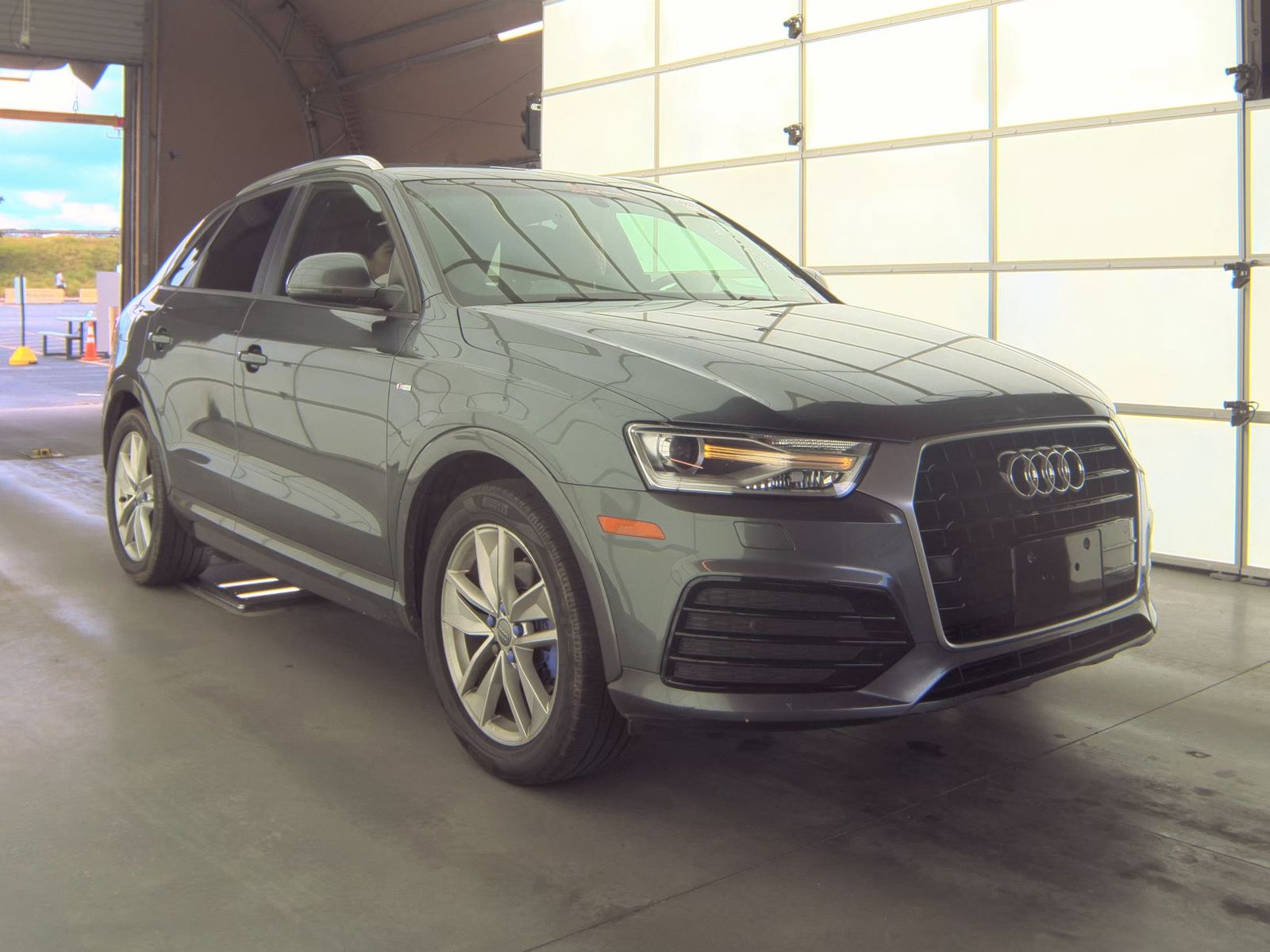 2018 Audi Q3 2.0T Sport Premium FWD