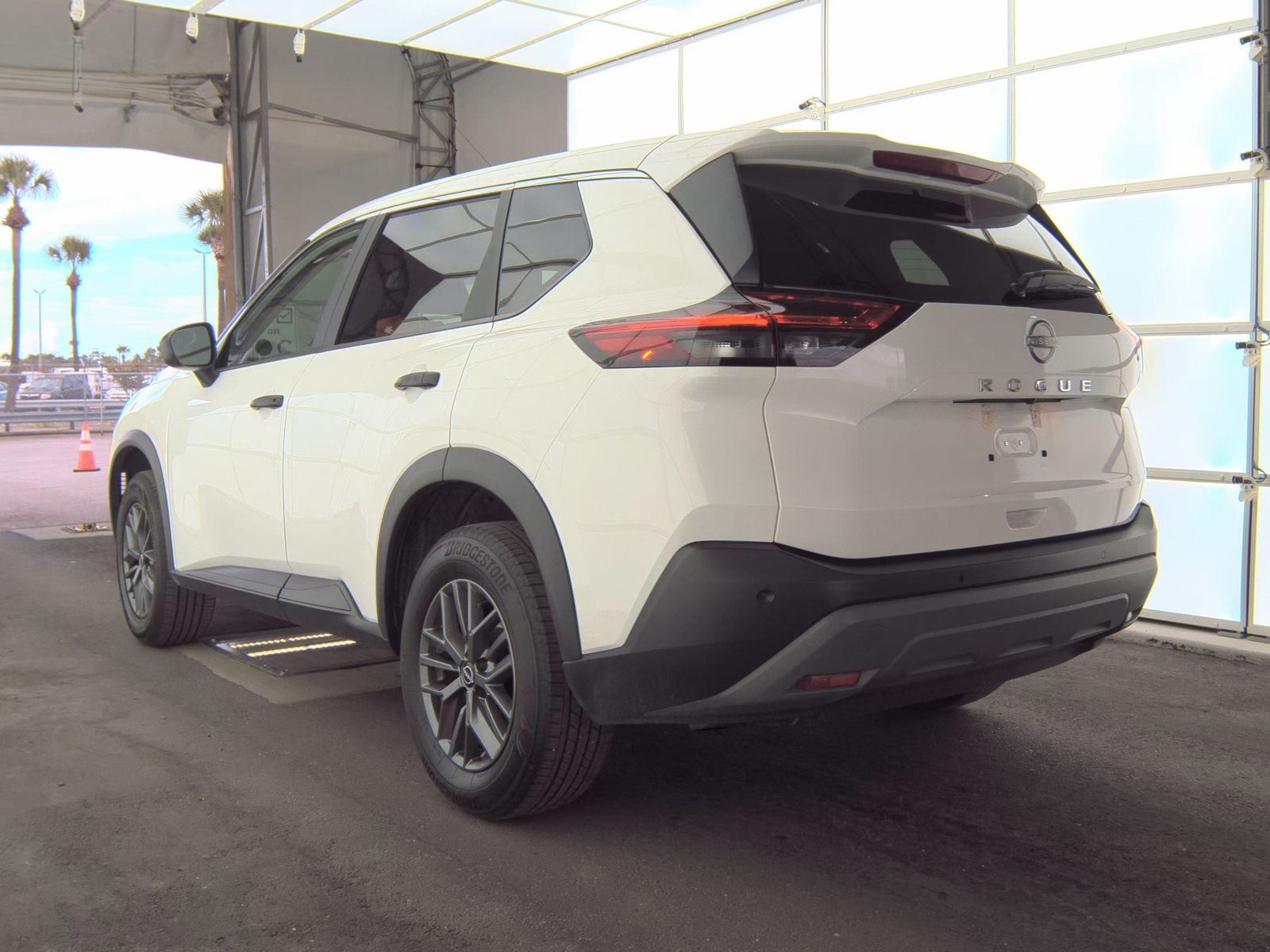 2023 Nissan Rogue S FWD