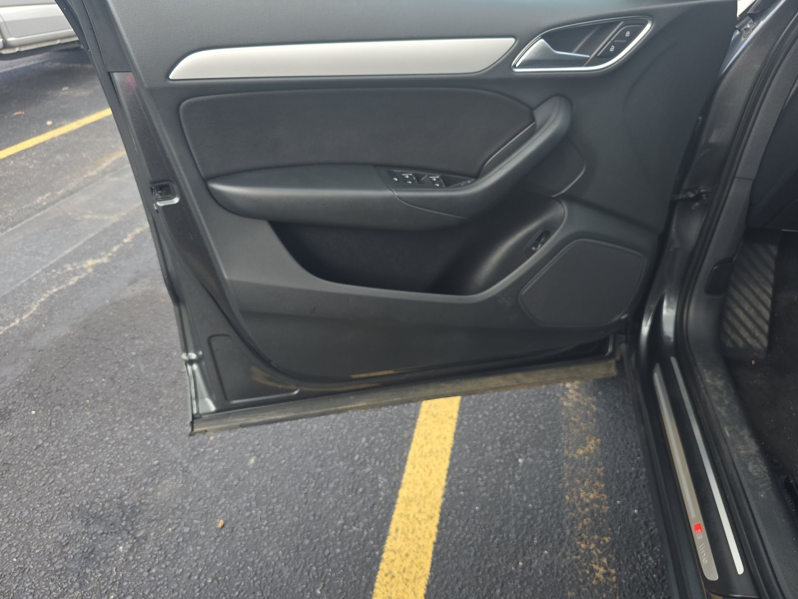 2018 Audi Q3 2.0T Sport Premium FWD