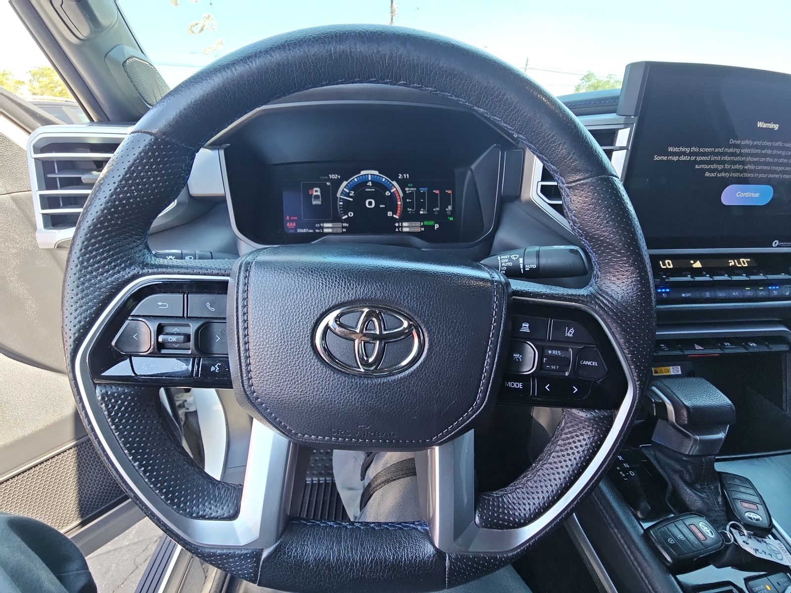 2022 Toyota Tundra Hybrid Platinum AWD