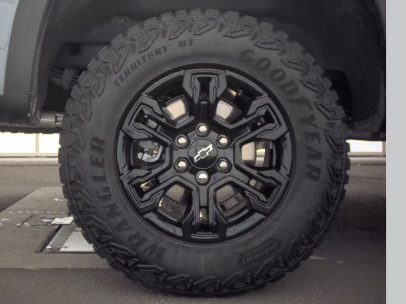 2025 Chevrolet Silverado 1500 ZR2 AWD