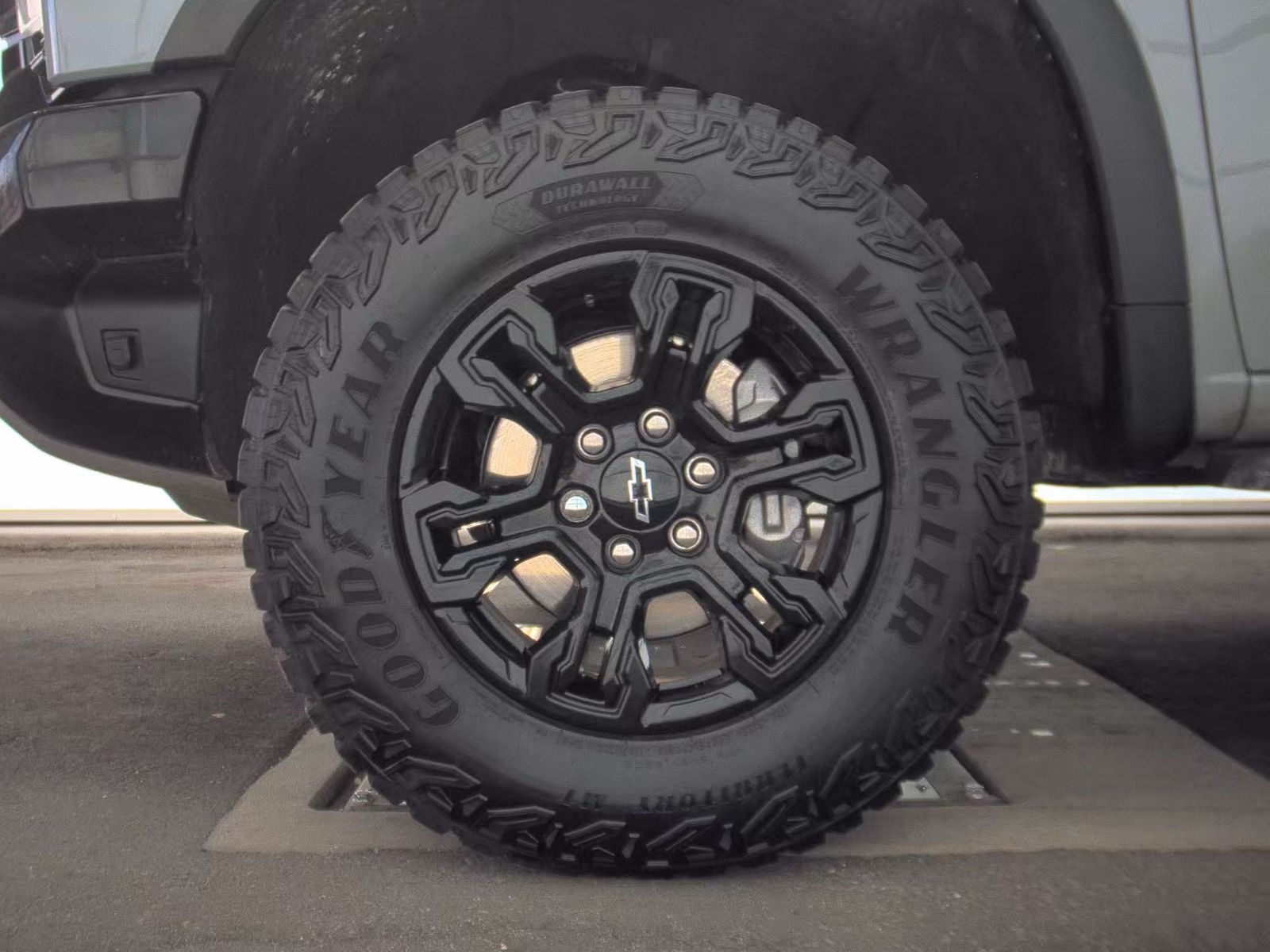2025 Chevrolet Silverado 1500 ZR2 AWD