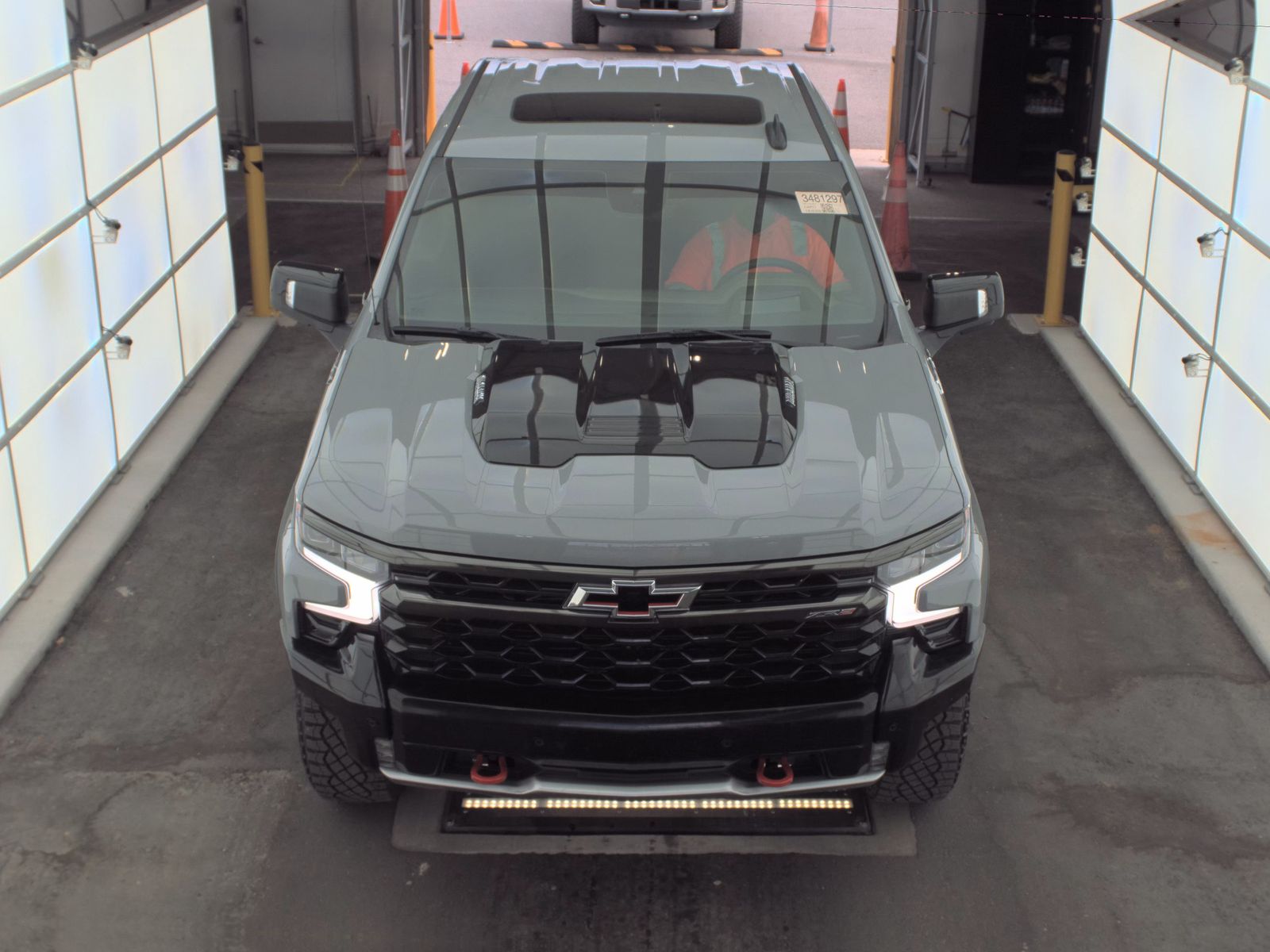 2025 Chevrolet Silverado 1500 ZR2 AWD