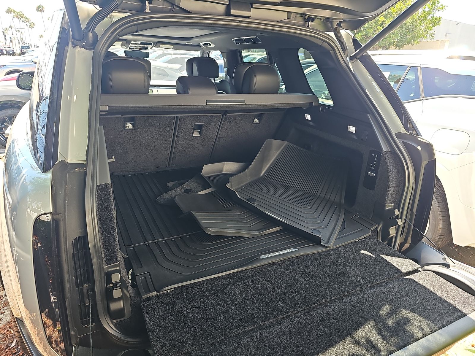 2023 Land Rover Range Rover Autobiography AWD