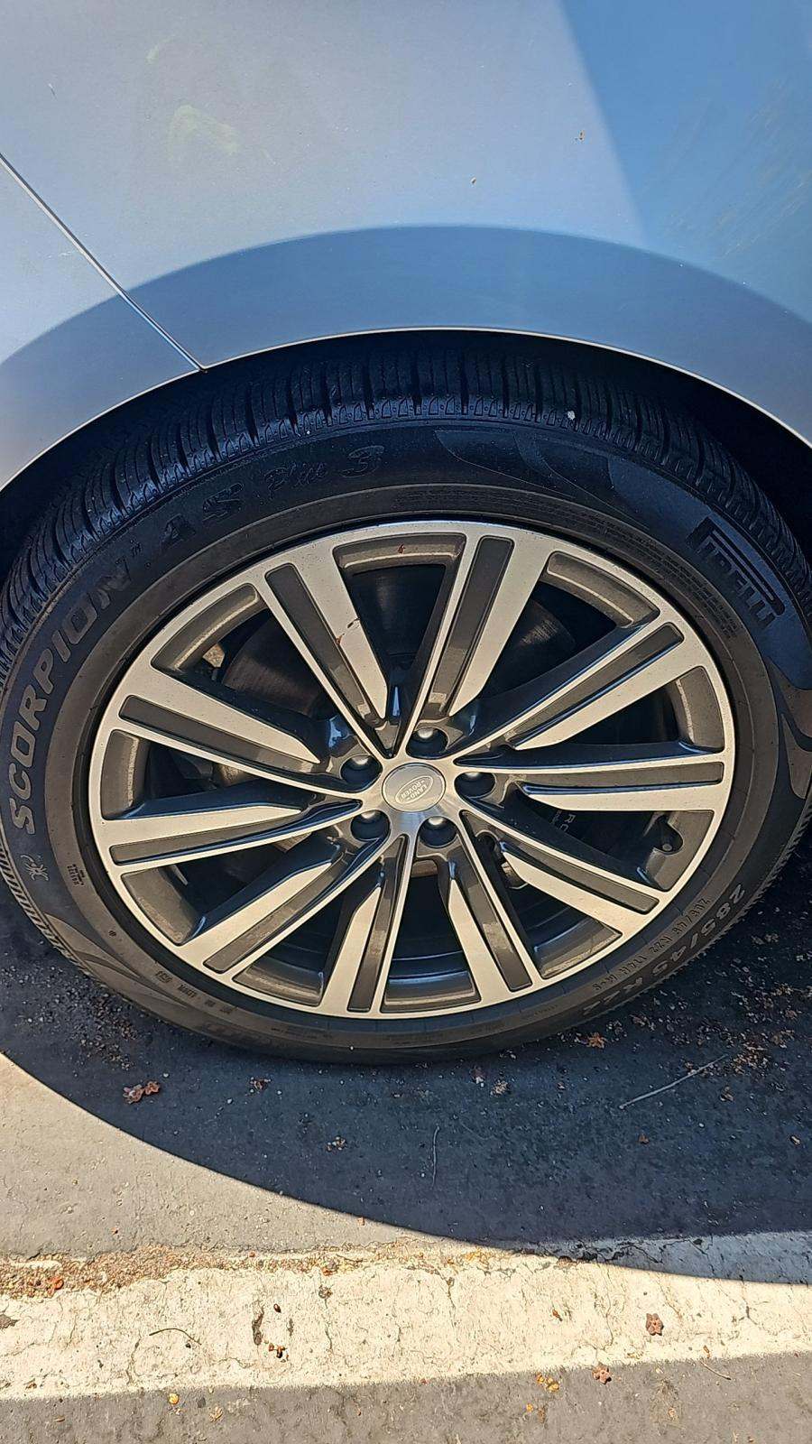 2023 Land Rover Range Rover Autobiography AWD