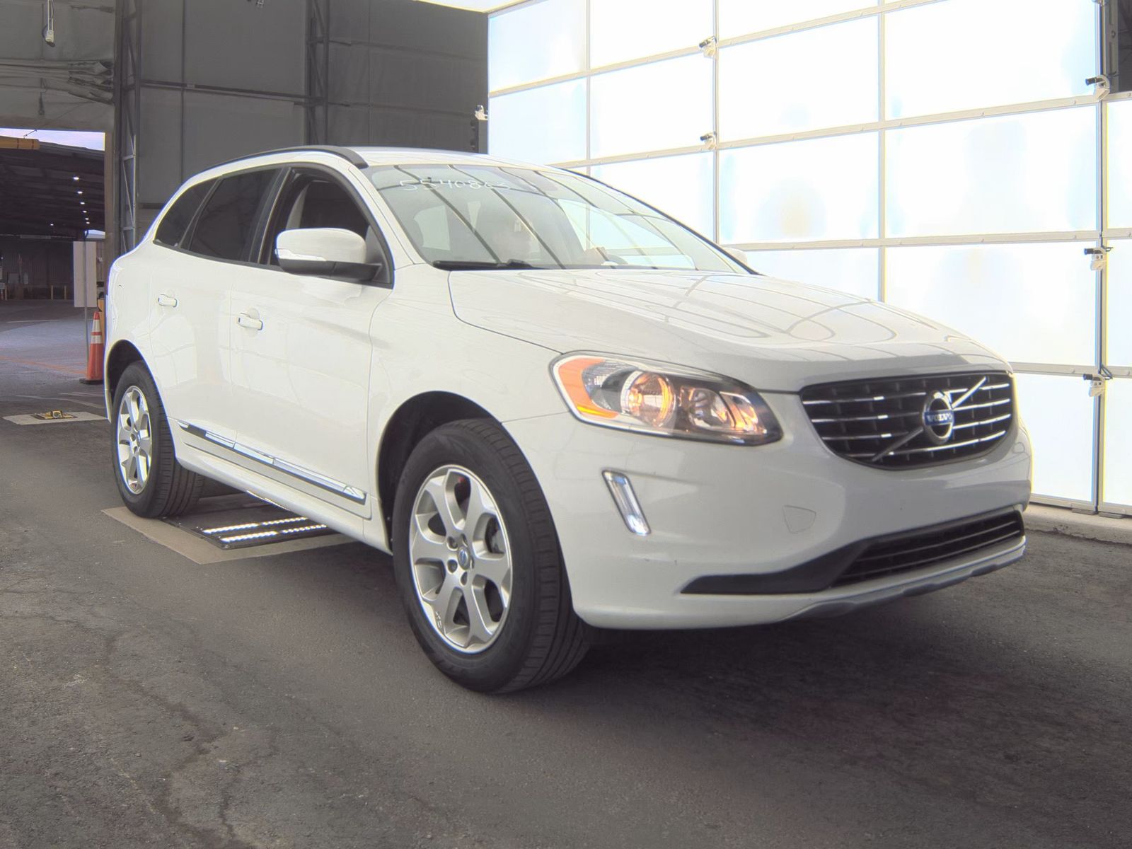 2016 Volvo XC60 T5 FWD
