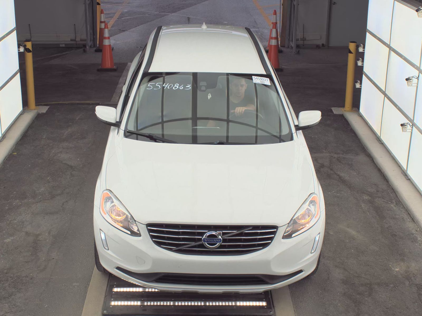 2016 Volvo XC60 T5 FWD