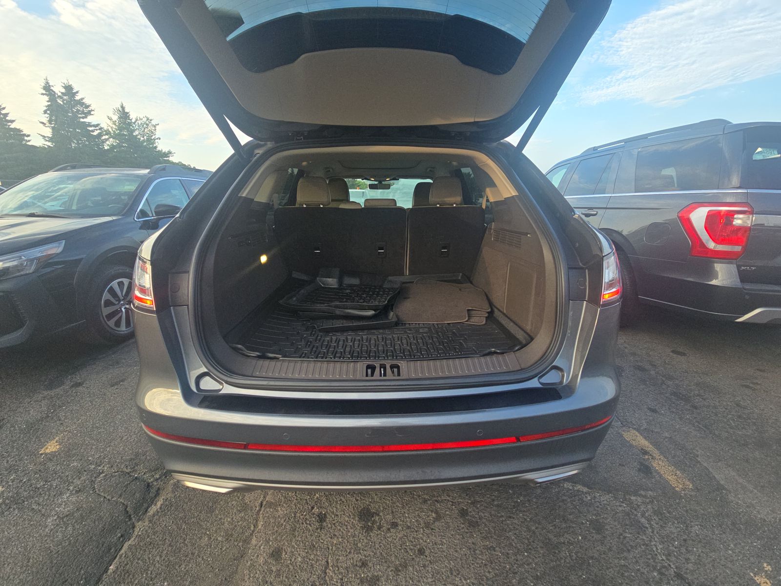2022 Lincoln Nautilus Reserve AWD