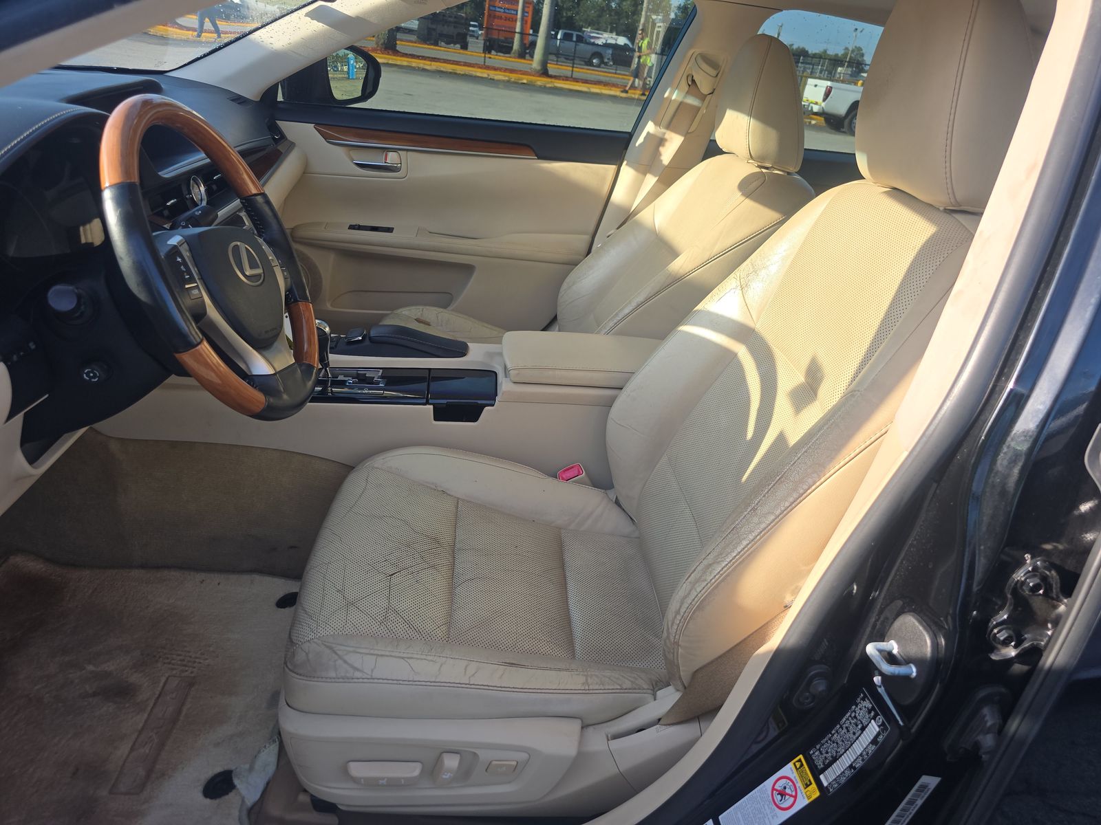 2015 Lexus ES ES 300h FWD