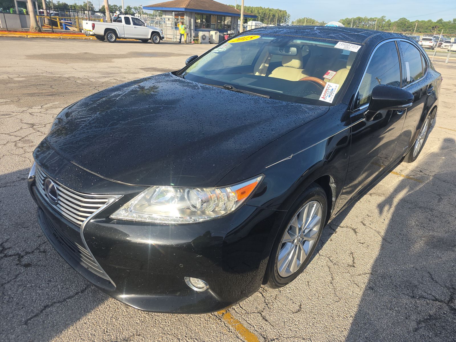 2015 Lexus ES ES 300h FWD
