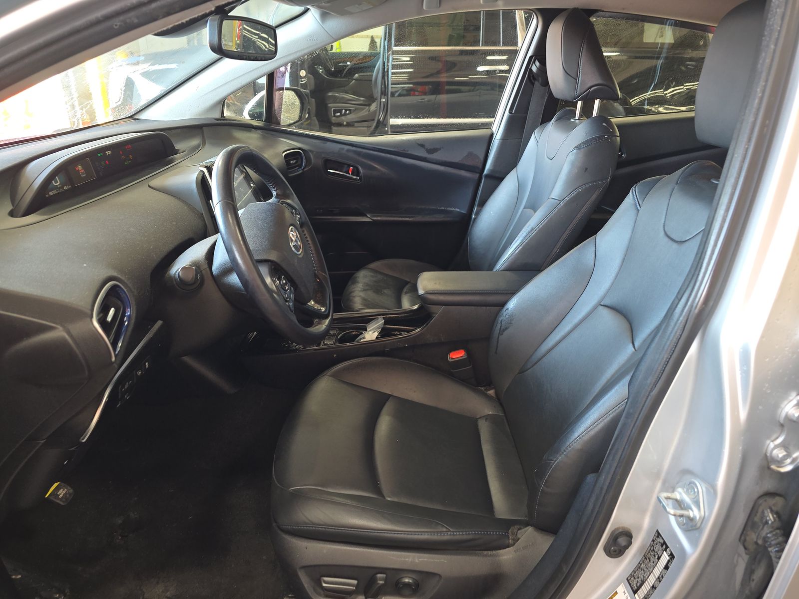 2021 Toyota Prius Limited FWD