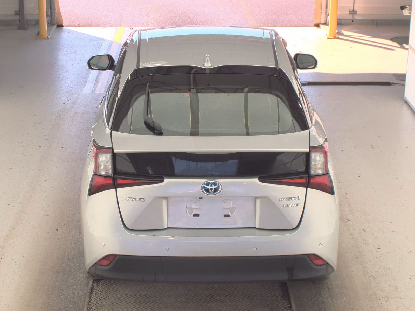 2021 Toyota Prius Limited FWD