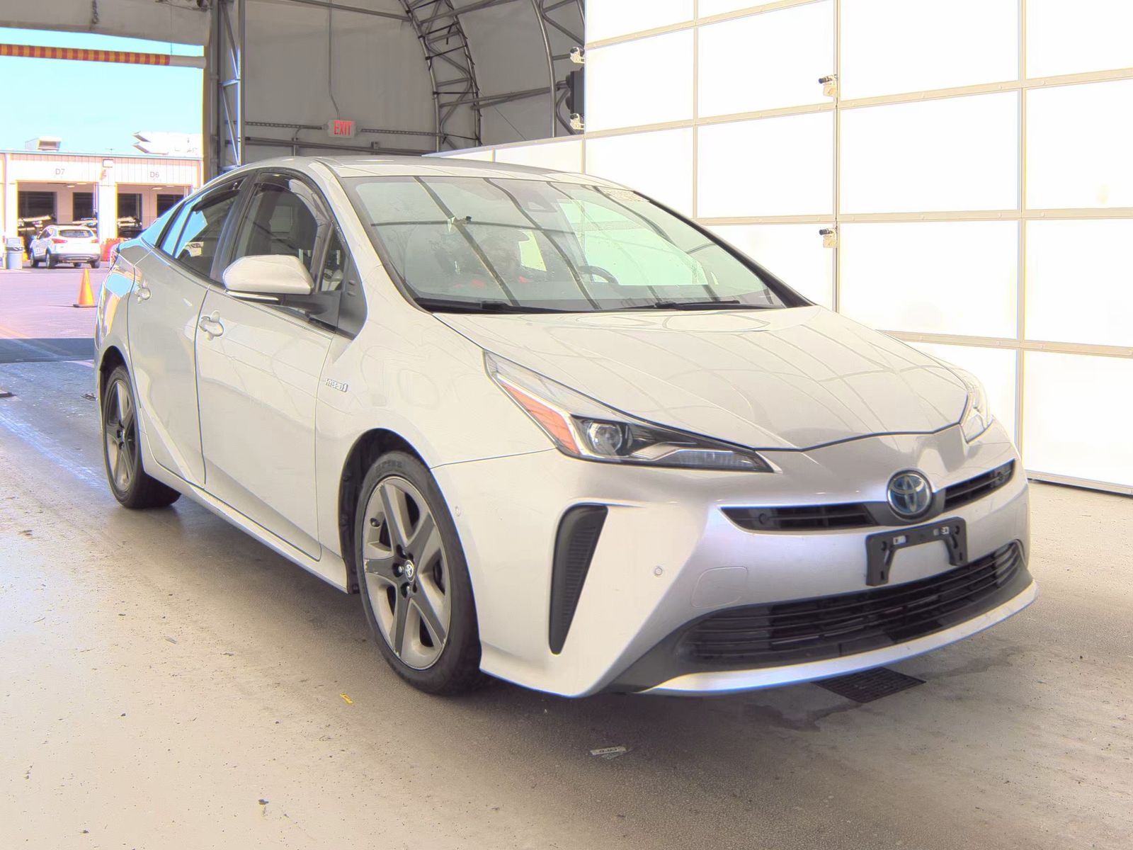2021 Toyota Prius Limited FWD