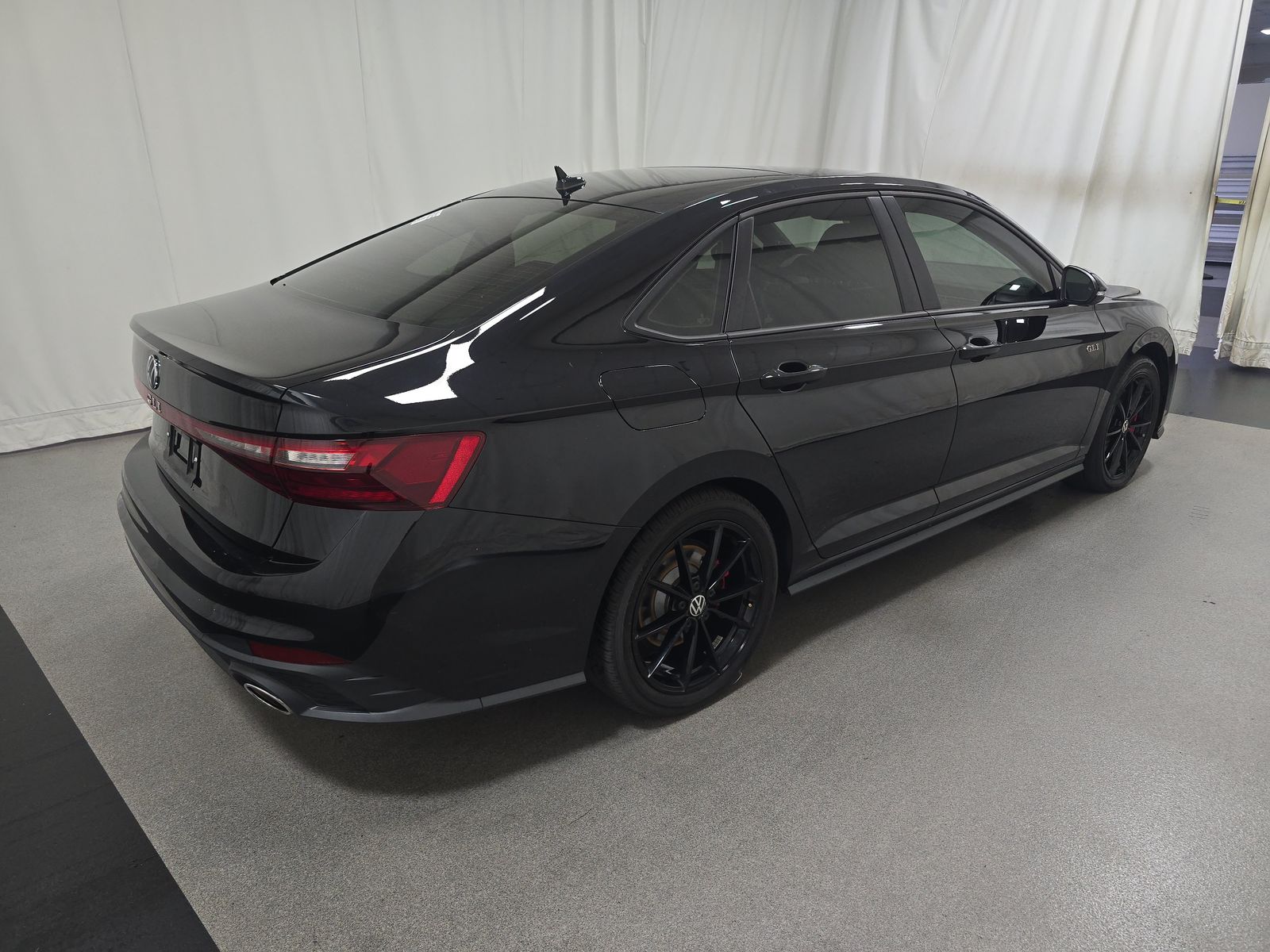 2025 Volkswagen Jetta 2.0T GLI Autobahn FWD