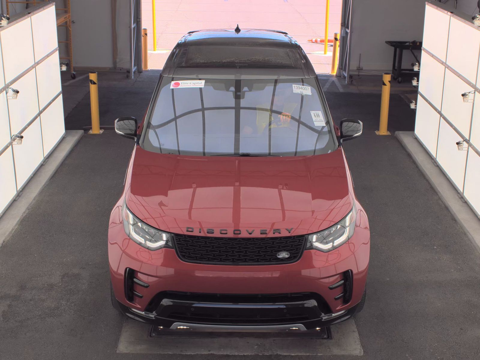 2017 Land Rover Discovery HSE Luxury AWD