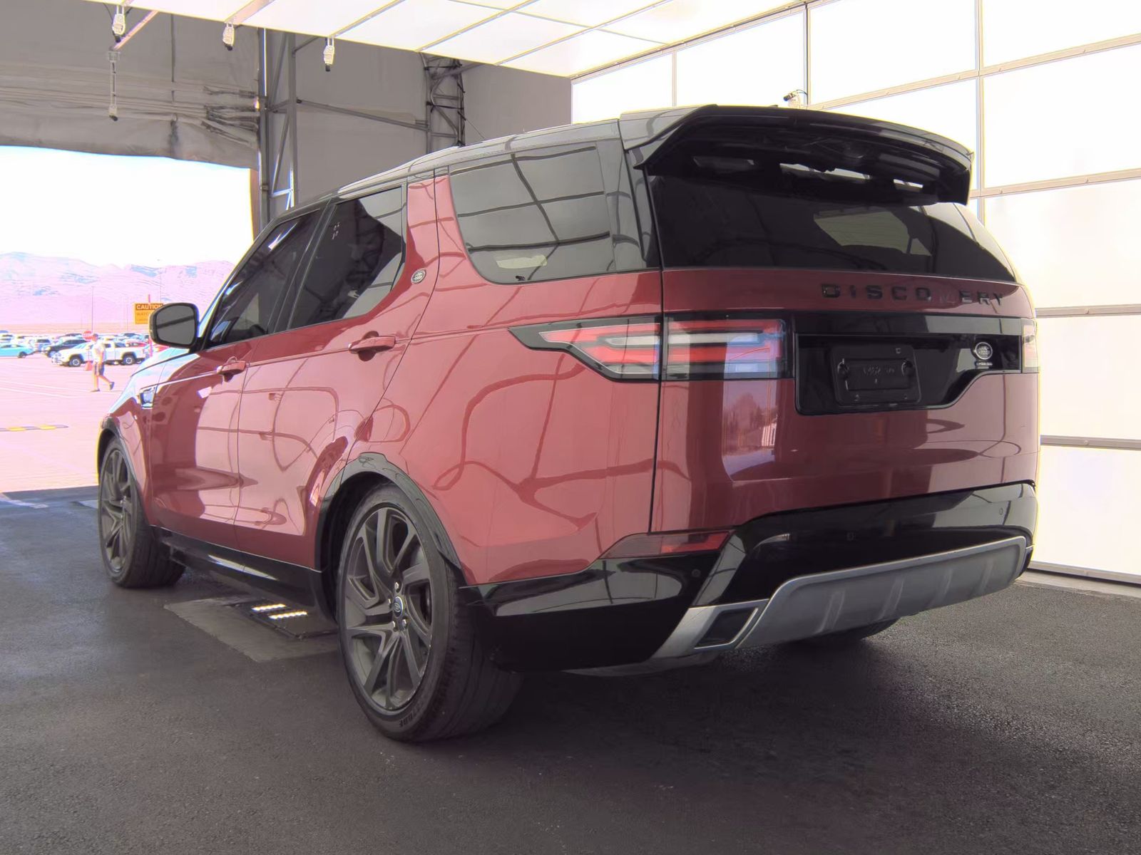2017 Land Rover Discovery HSE Luxury AWD