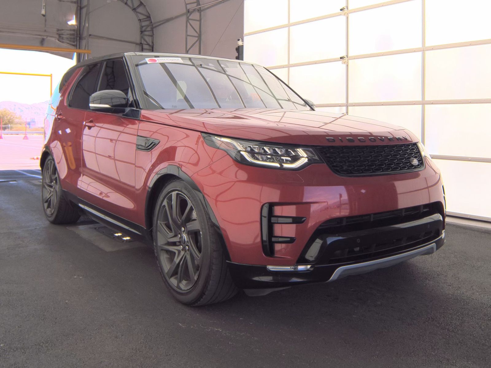 2017 Land Rover Discovery HSE Luxury AWD